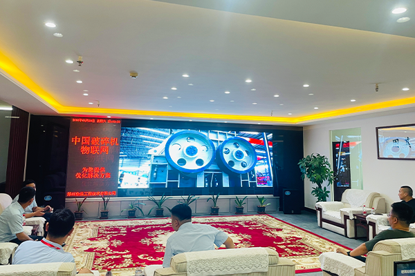 鄂爾多斯時產200噸煤矸石破碎生產線01