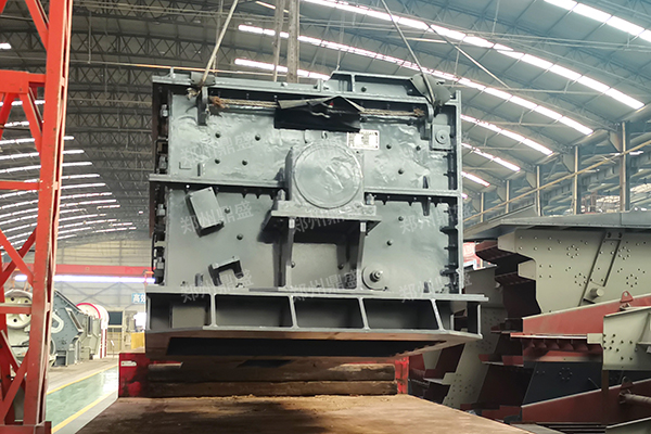 環錘式破碎機11